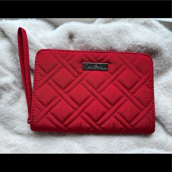❣️Vera Bradley Red Wristlet Wallet❣️ - Picture 3 of 13